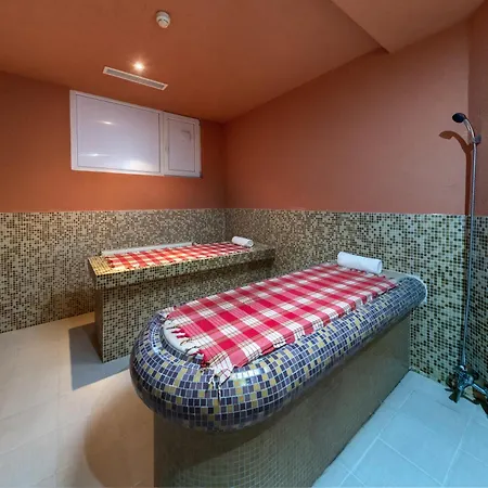Panorama Hotel 3*